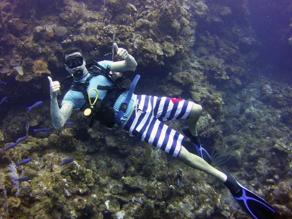 discover-scuba-diving-roatan